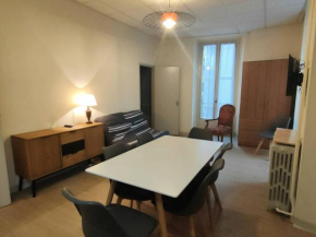 Centré, 2 Pièces/5 Pers, Cauterets - Balcon, Près Thermes & Télécabine - FR-1-234-122